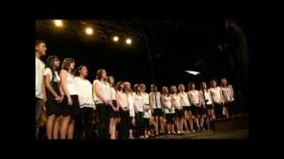 Le lion est mort ce soir Henri Salvador/Pow Wow , Chorale du collège Jean Rostand