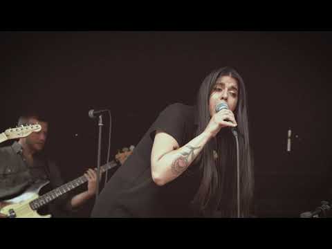 SOLID ZUE AND THE CROOKED TEETH I DON'T CARE