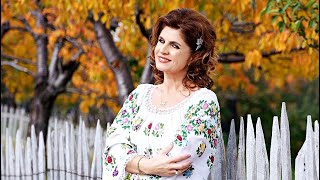 Download lagu Cele mai frumoase cântece populare de dragoste și dor, interpretate de Mariana Ionescu Căpitănescu mp3