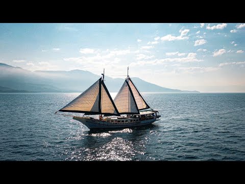 Our boat build is finished: LET'S SAIL THE WORLD! — Sailing Yabá 276