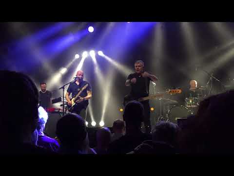 De Mens - Kamer in Amsterdam & Zonder verlangen (Live 25 jaar De Mens @ Depot Leuven 2017)