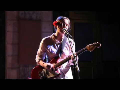 Scout Niblett - Kiss (Issue Project Room, 29 sep. 2014)