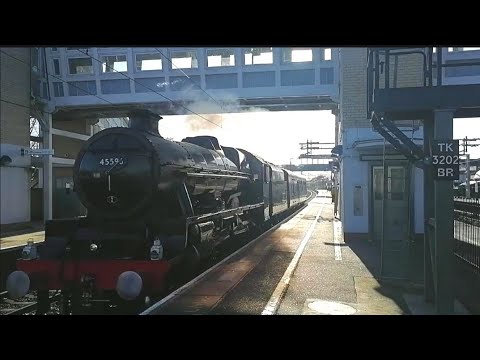 45596 Bahamas Passing Leighton Buzzard
