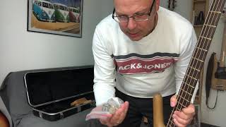 Video thumbnail for Unboxing a 1992 Warwick Corvette Proline by Jürgen Bühler