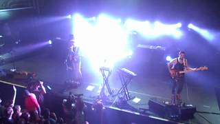 Two Door Cinema Club - Cigarettes in the Theatre