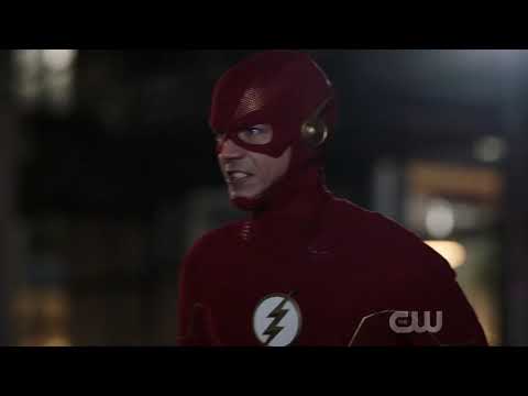 Flash and Pied Piper Vs Godspeed (The Flash S06E18 scene)