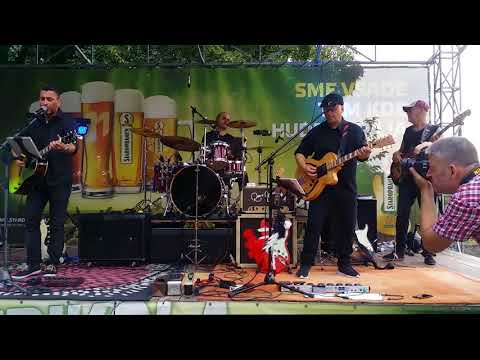 The ShellDoves - Pretty Woman (Roy Orbison 1965 cover)