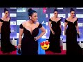 Uff Baapre Kajol Purposely Flaunts Her Huge Cleavage By Bending In Deep Neck Gown BM