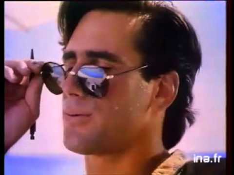 UOMOCLASSICO - Perrier 1987, Troy Alexander and female model