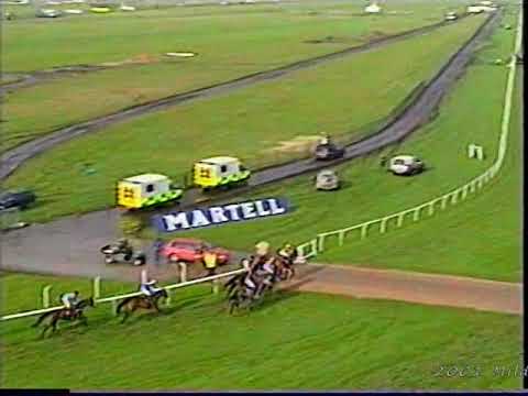 2001 Heidsieck Monopole Mildmay Novices' Chase