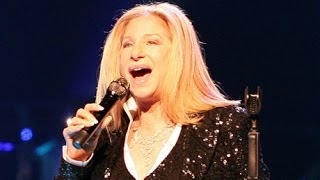 Barbra Streisand &quot; Smile &quot; with her sister - Live in London O2 Arena - June 13