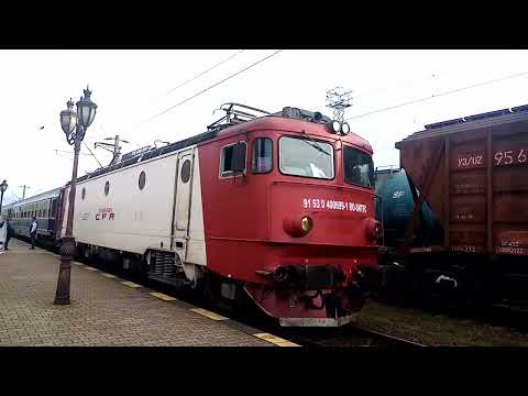 EA699 se retrage la depou după ce a tras Trenul IR1763 Iași-Timișoara Nord 23.09.2022