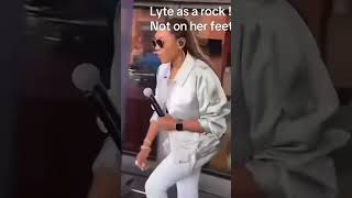 MC LYTE GETTING A LIL OLD