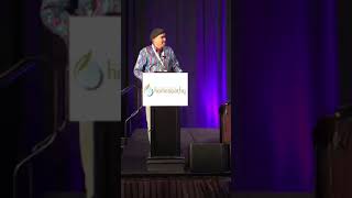 Dana Ullman, MPH, CCH received lifetime achievement award