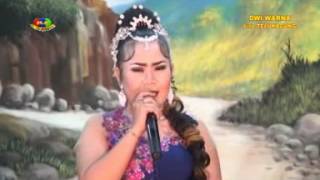 Download lagu DWI WARNA Lagu berondong edan Voc. Ella mp3