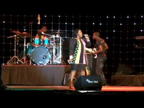 01 DELTA YADAH VOLUME 3- DORIS 'DUMAH - BIGGY THINGS