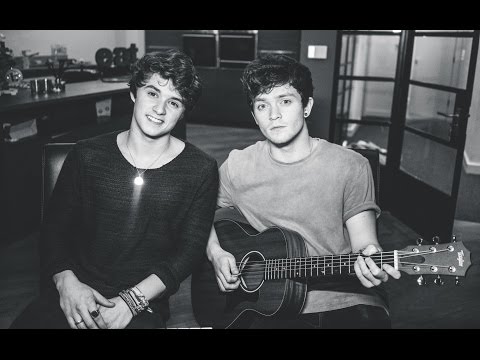 The Vamps - Stolen Moments (Acoustic)