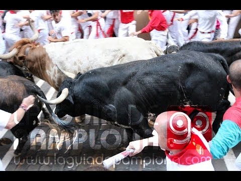 Tuesday July 8 2014 encierro with Dolores Aguirre bulls in Pamplona