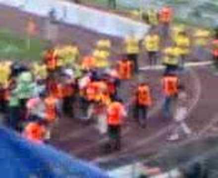 addio al calcio di peruzzi sotto la nord