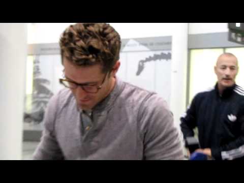 MATTHEW MORRISON GREETS FANS IN TORONTO AT AIRPORT