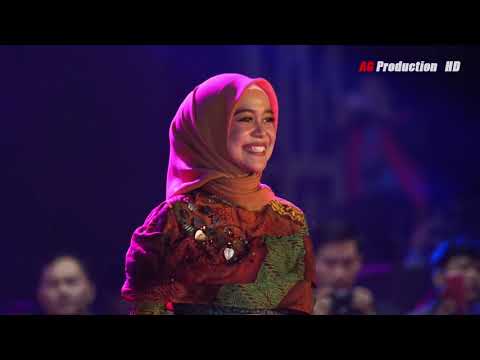 CINCIN KEPALSUAN - LESTI - SUARANYA MELENGKING