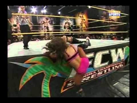 FCW 05/15/11 - Aksana vs. AJ Lee (FCW Divas Championship)