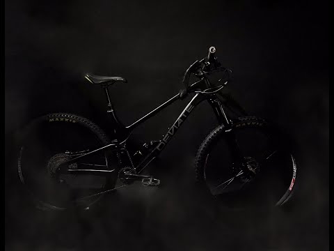 The Nessie - a High Pivot 145mm Travel Bike | Deviate Cycles