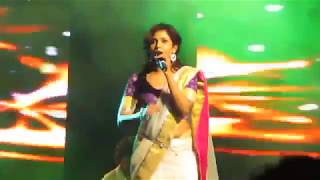 Yeh Ishq Haaye Live in India || Shreya Ghoshal
