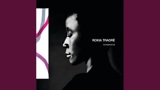 Video thumbnail of "Rokia Traoré - Dounia"