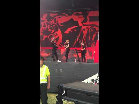 Christopher ft. Brandon Beal - Twerk it like Miley - Grøn Koncert Odense 2015
