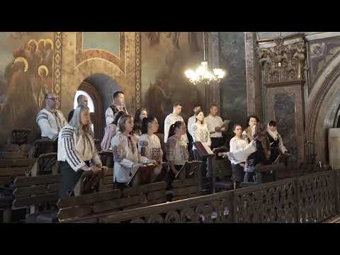 Corul bisericii "Sfântul Nectarie" din Iași - Hristos a Înviat!