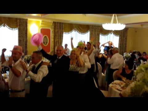 Trenino e Animazione con Gadget Divertenti - Matrimonio La Masseria - Musica by Francesco Barattucci