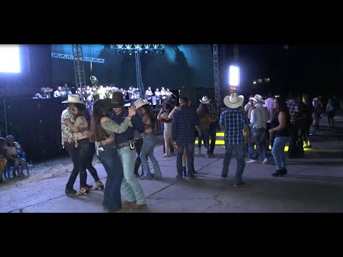 Baile en La Excusa Michoacán