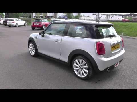 MINI HATCHBACK 1.5 Cooper 3dr [Chili Pack] U63745