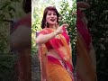 Hot Nepali Bhabhi Dancing In Saree