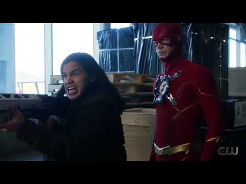 The Flash and Killer Frost V/S Eva FIGHT SCENE SEASON 7 EP 2 CLIP | BARRY'S SUPER SPEED THINKING