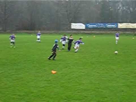 NK Maribor U-8 Matej Ferk (2.gol) 8.11.2009