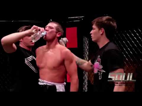 Soul Fighting Championship 2013 - Phil Holding vs Billy Ching (Boxing)