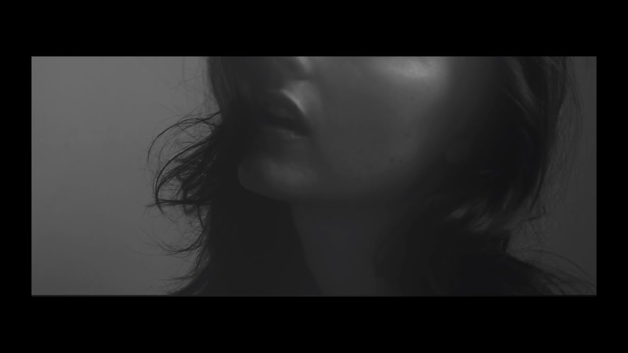 BANKS — Fall Over