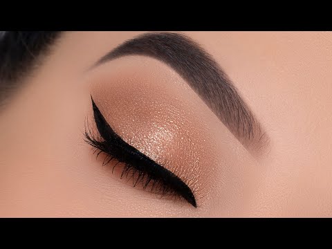 Soft Foxy Eye Makeup Tutorial for the Holidays | Holiday Glam Eye Look