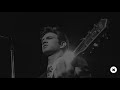 Chris Isaak' Silvertone "Voodoo" (Live)