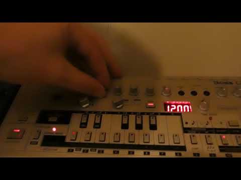 Roland synthar SH-01A och TB-03