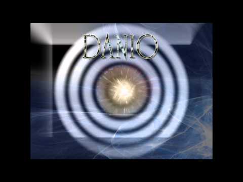 01. Danio ft. Raptor - Cień.