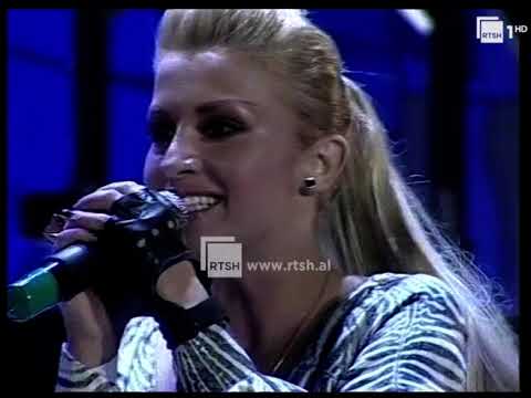 Jonida Maliqi – Pa identitet (Festivali i 45-të i Këngës në RTSH)