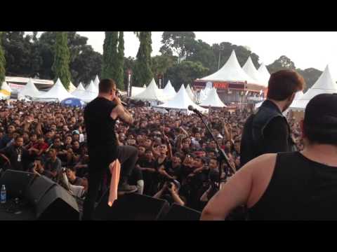 AS BLOOD RUNS BLACK - DIVIDED (Live at Jakcloth 2014)
