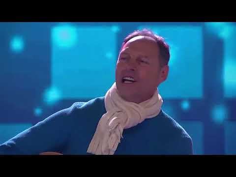 Pri črnem Petru: Čuki - Cel svet imaš na dlani | pleše PLESNO MESTO