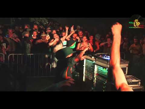 JAH SHAKA  - BAGNOLS REGGAE FESTIVAL #01 - 2018 - Extrait Live 1