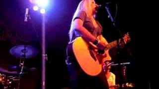 I&#39;m Gone, I&#39;m Going-Lesley Roy