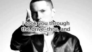 HELLO GOOD MORNING Eminem Freestyle w/ lyrics