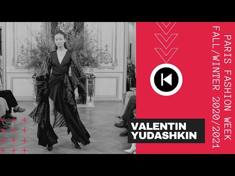 Valentin Yudashkin Paris Fashion Week Fall/Winter 2020/2021 #ParisFashionWeek #ValentinYudashkin